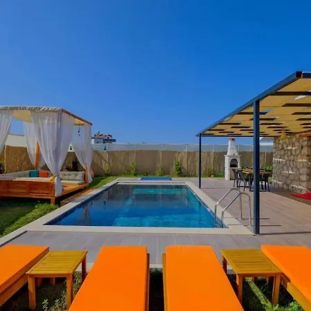 Villa Private Pool With Jacuzzi For 4 People In Fethiye, Mugla - Awz 211