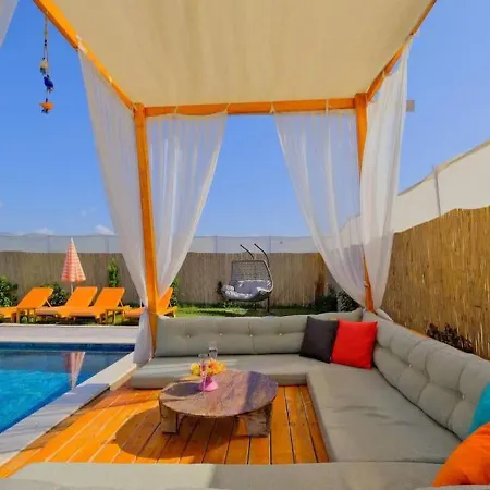 Private Pool With Jacuzzi For 4 People In Fethiye, Mugla - Awz 211 Fethiye
