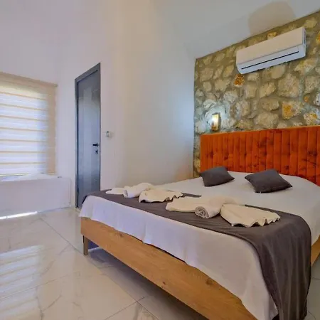 Private Pool With Jacuzzi For 4 People In Fethiye, Mugla - Awz 211 Villa