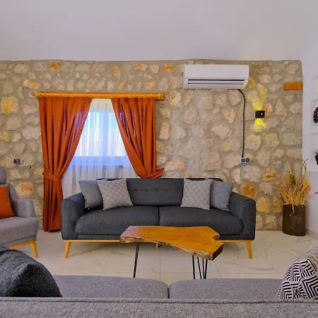 Villa Private Pool With Jacuzzi For 4 People In Fethiye, Mugla - Awz 211