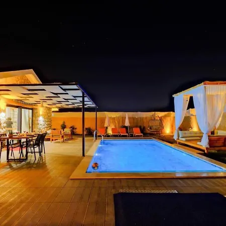 Private Pool With Jacuzzi For 4 People In Fethiye, Mugla - Awz 211 * Fethiye