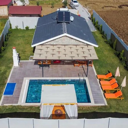 Private Pool With Jacuzzi For 4 People In Fethiye, Mugla - Awz 211 Villa